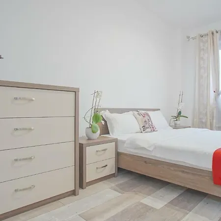 Sunrise Duplex Penthouse ~ Transylvania Boutique Апартаменти *