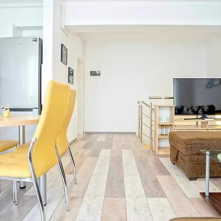 Апартаменти Sunrise Duplex Penthouse ~ Transylvania Boutique